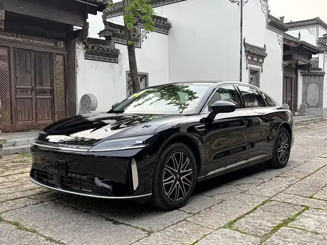 Chery Fengyun A9L 2025 260 Ultra Long Range Luxury Edition