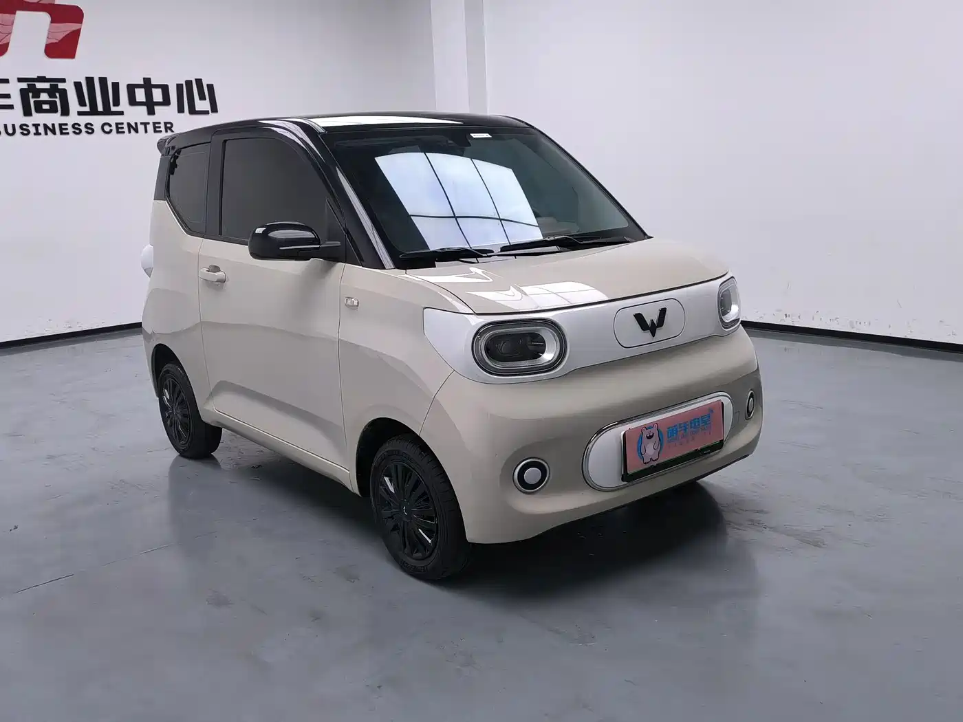 WULING AUTOMOBILE HONGGUANG MINIEV