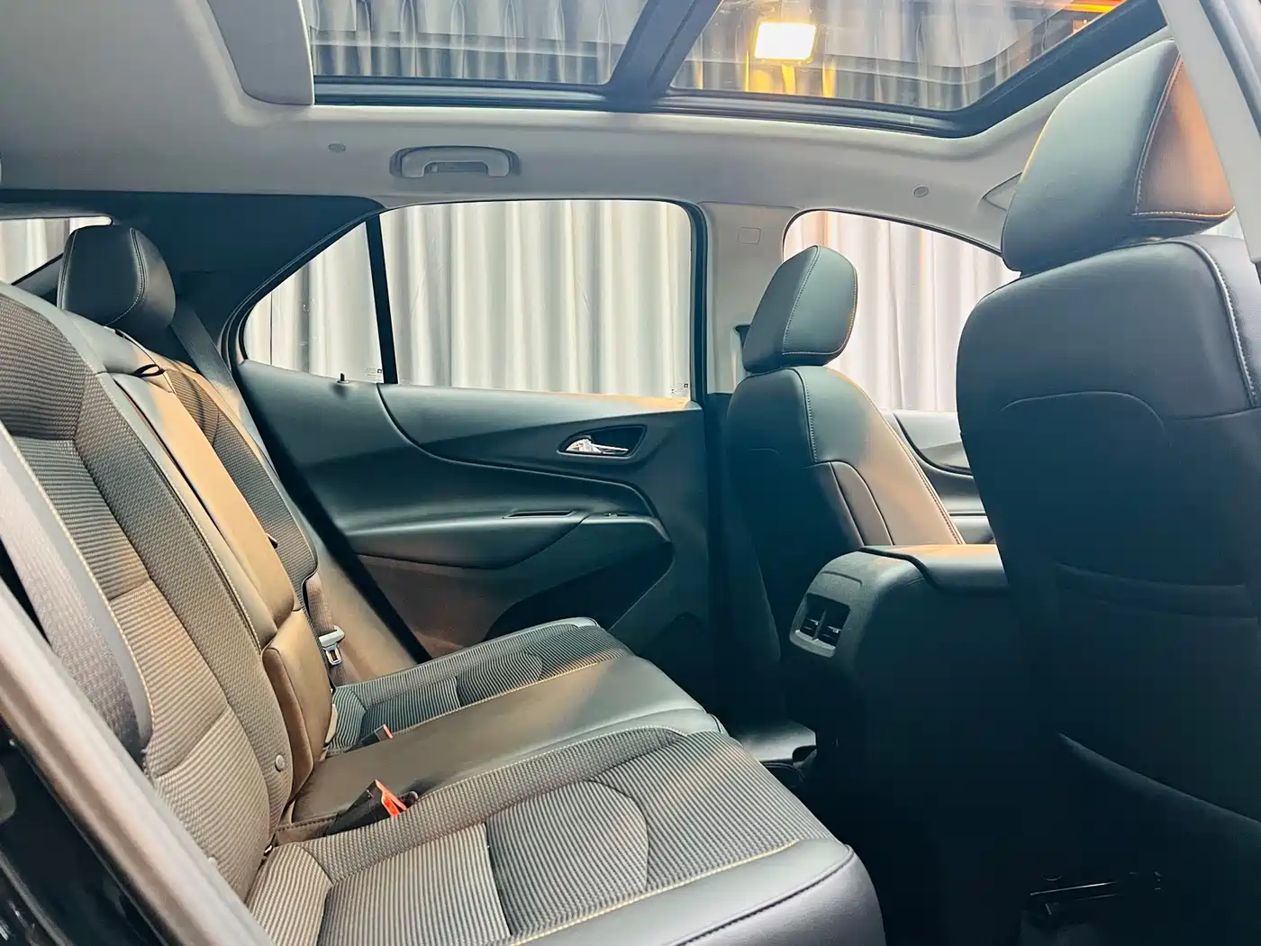 Chevrolet Equinox 2018 535T Automatic Galloping Edition фото 11