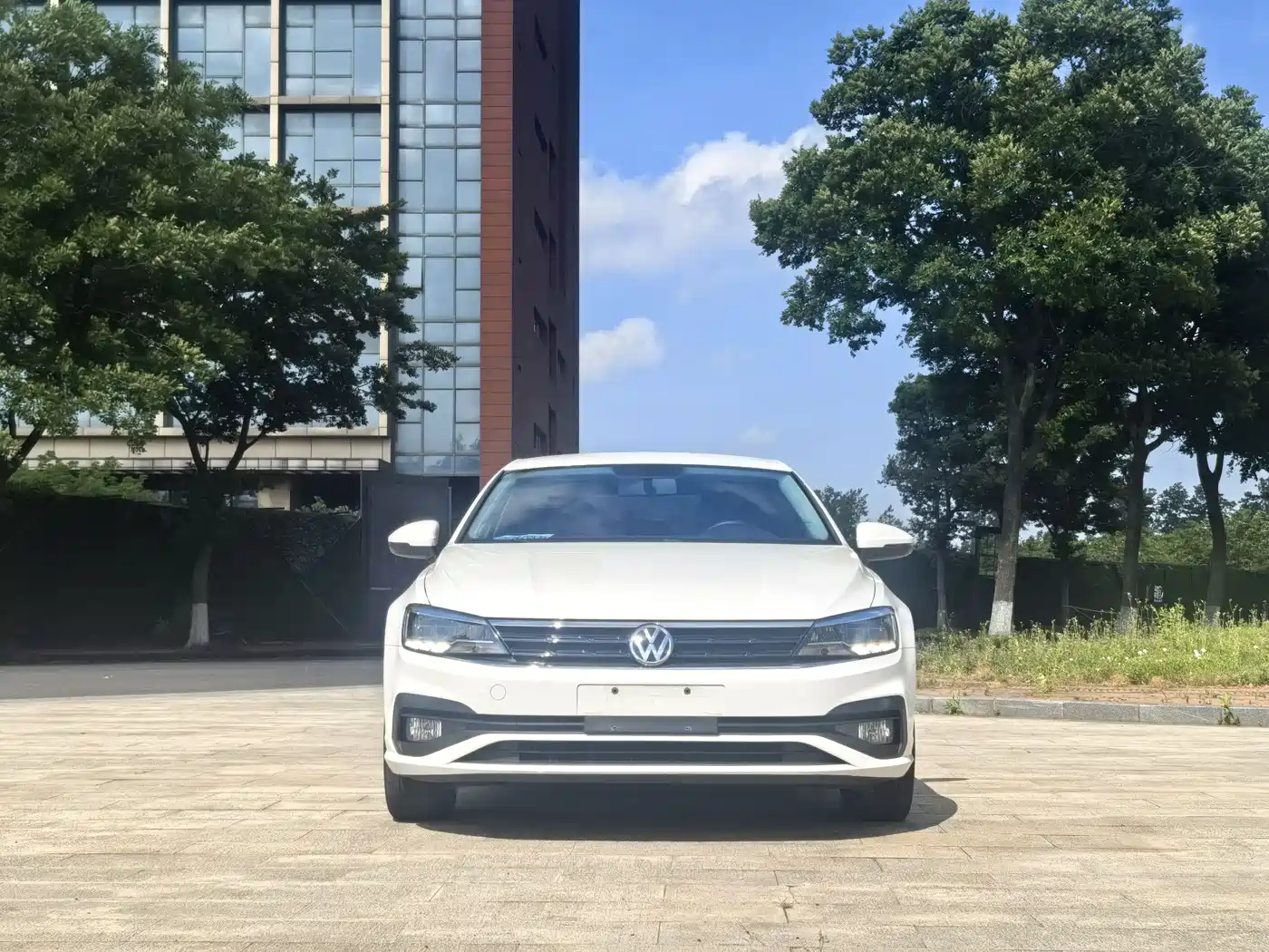 Volkswagen Lamando 2019 230TSI DSG Fashion Edition China VI фото 2