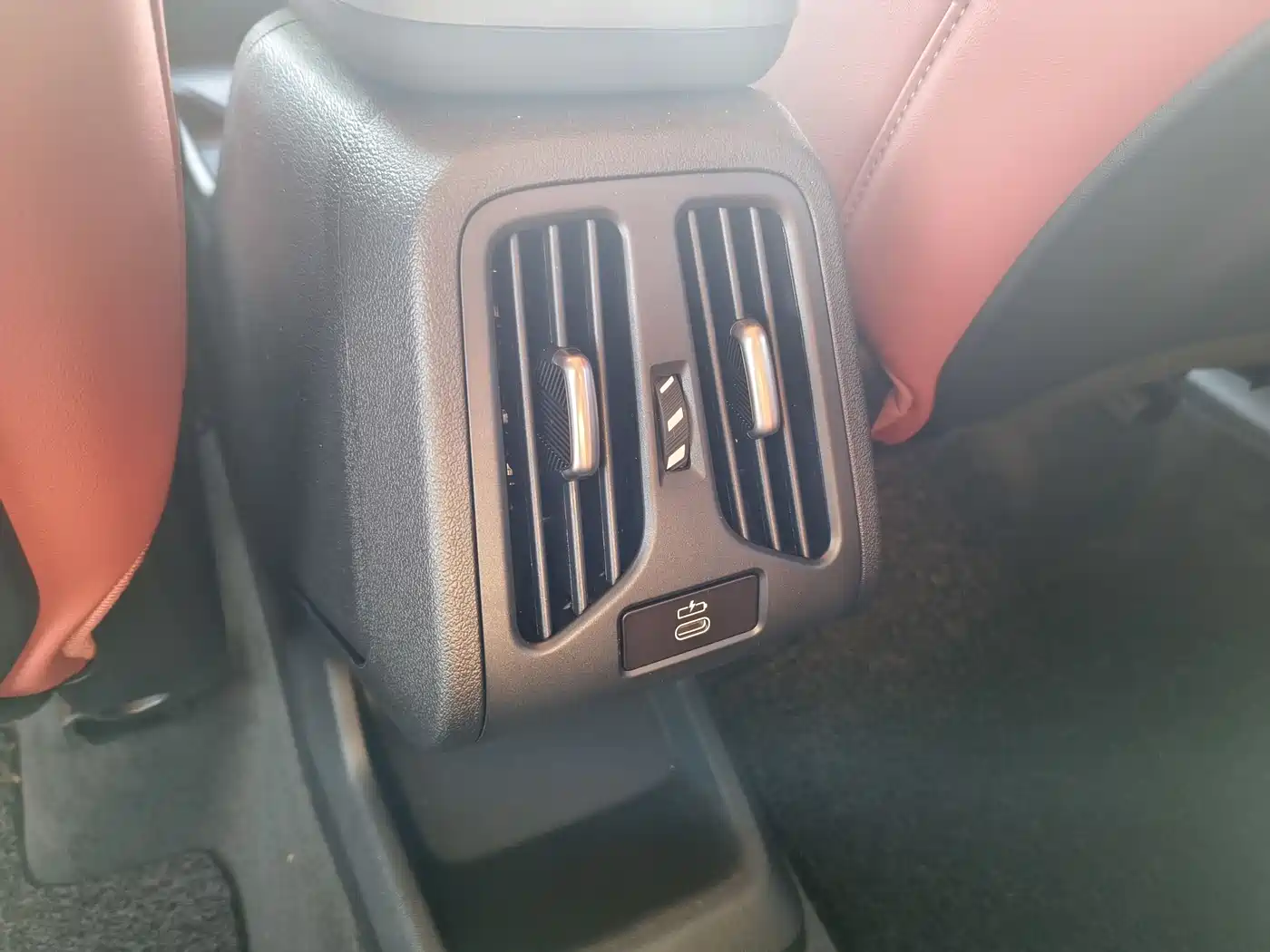 BMW X1 2026 Model Year sDrive25Li M Sport Package фото 11