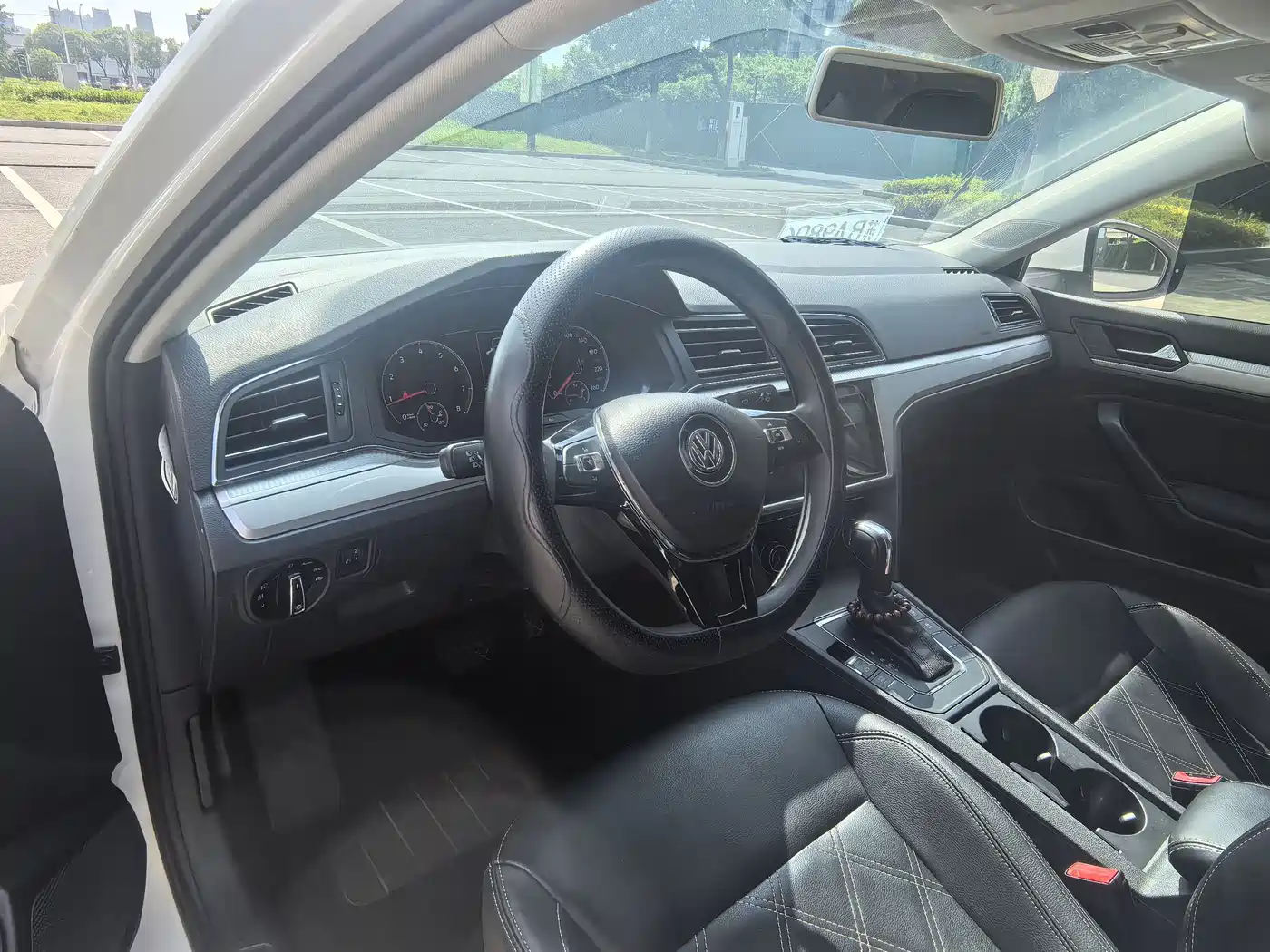 Volkswagen Lamando 2019 230TSI DSG Fashion Edition China VI фото 10