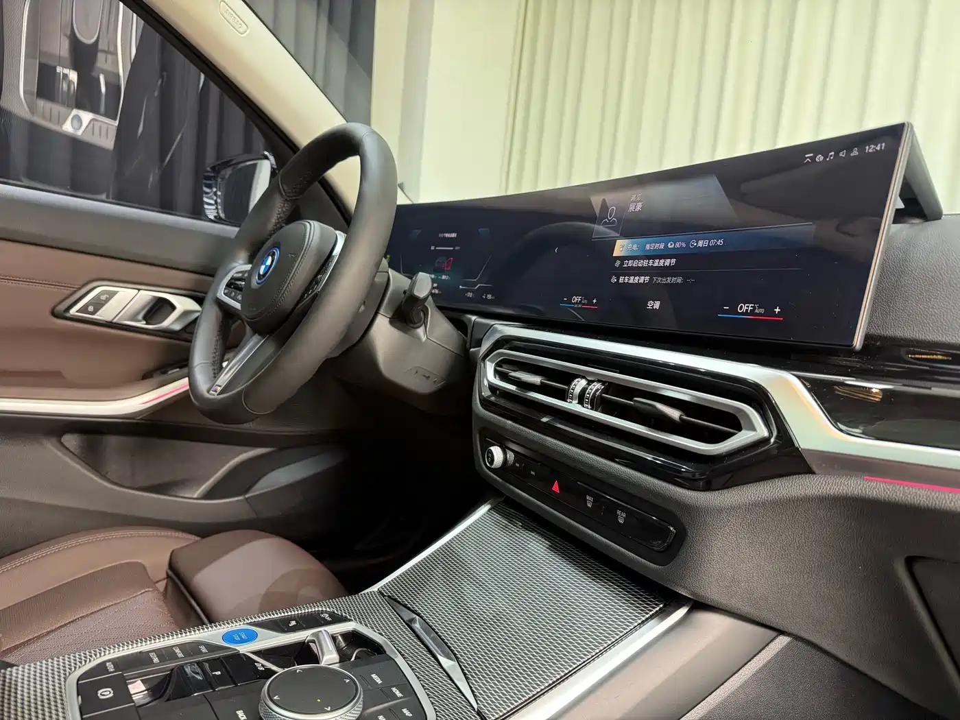 BMW i3 2022 eDrive 35 L фото 34
