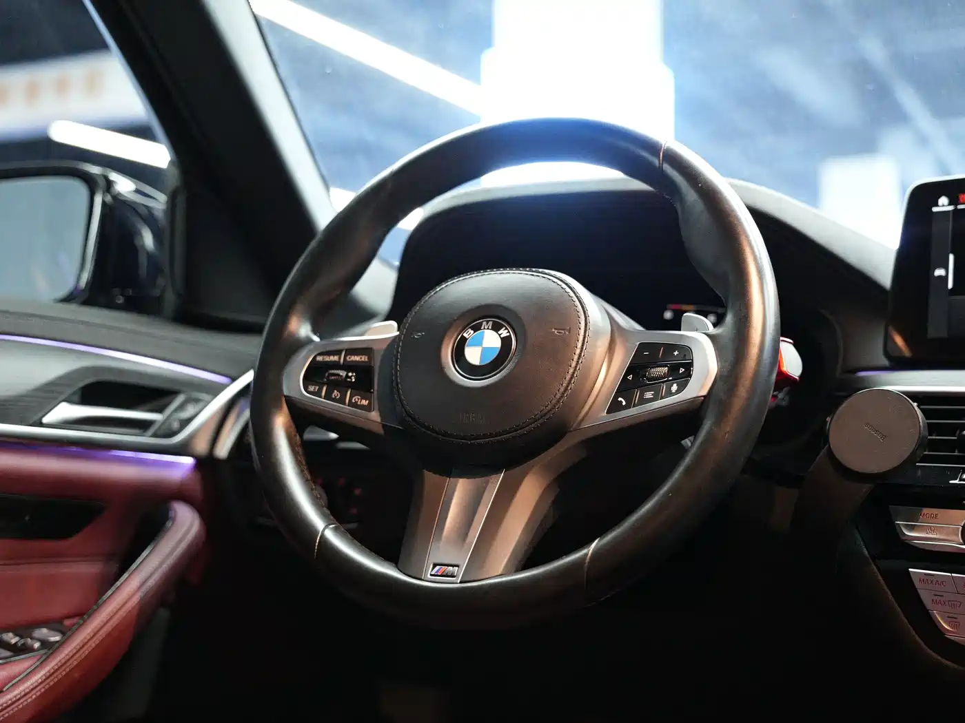 BMW 5 Series 2022 Facelift 530Li Leading M Sport Package фото 17