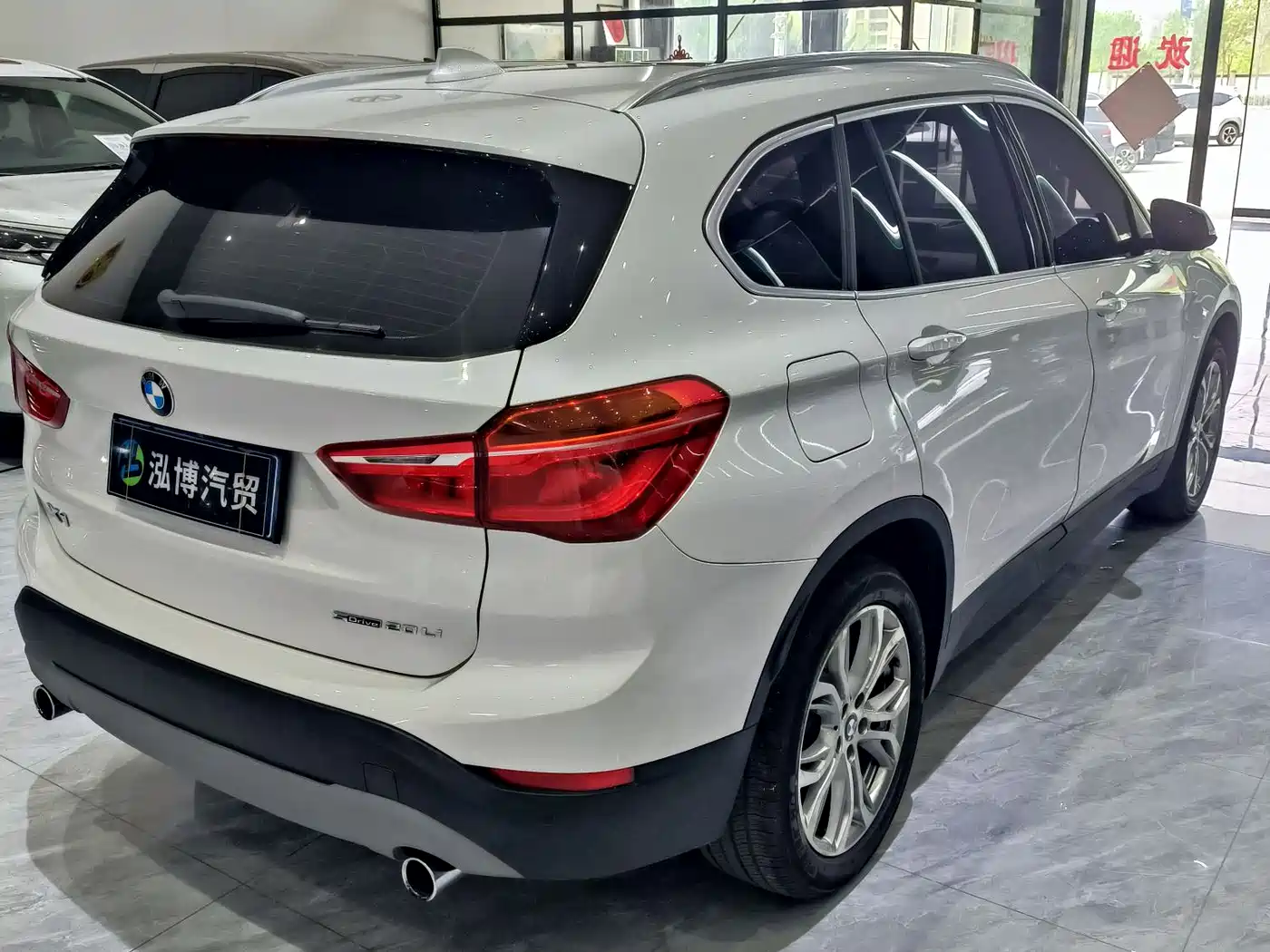 BMW X1 2018 sDrive20Li Leading Model фото 8