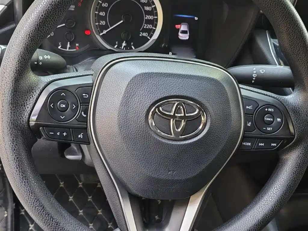 Toyota Levin 2019 185T CVT Luxury Edition China VI фото 17