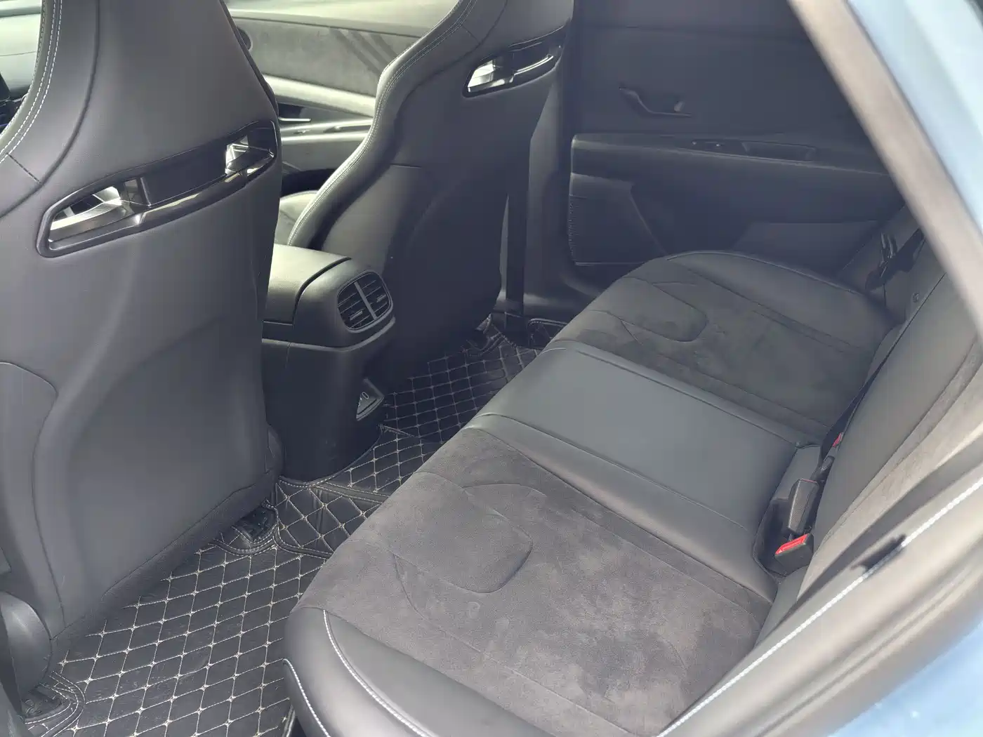 Hyundai Elantra N 2023 2.0T Sport Package Edition фото 13