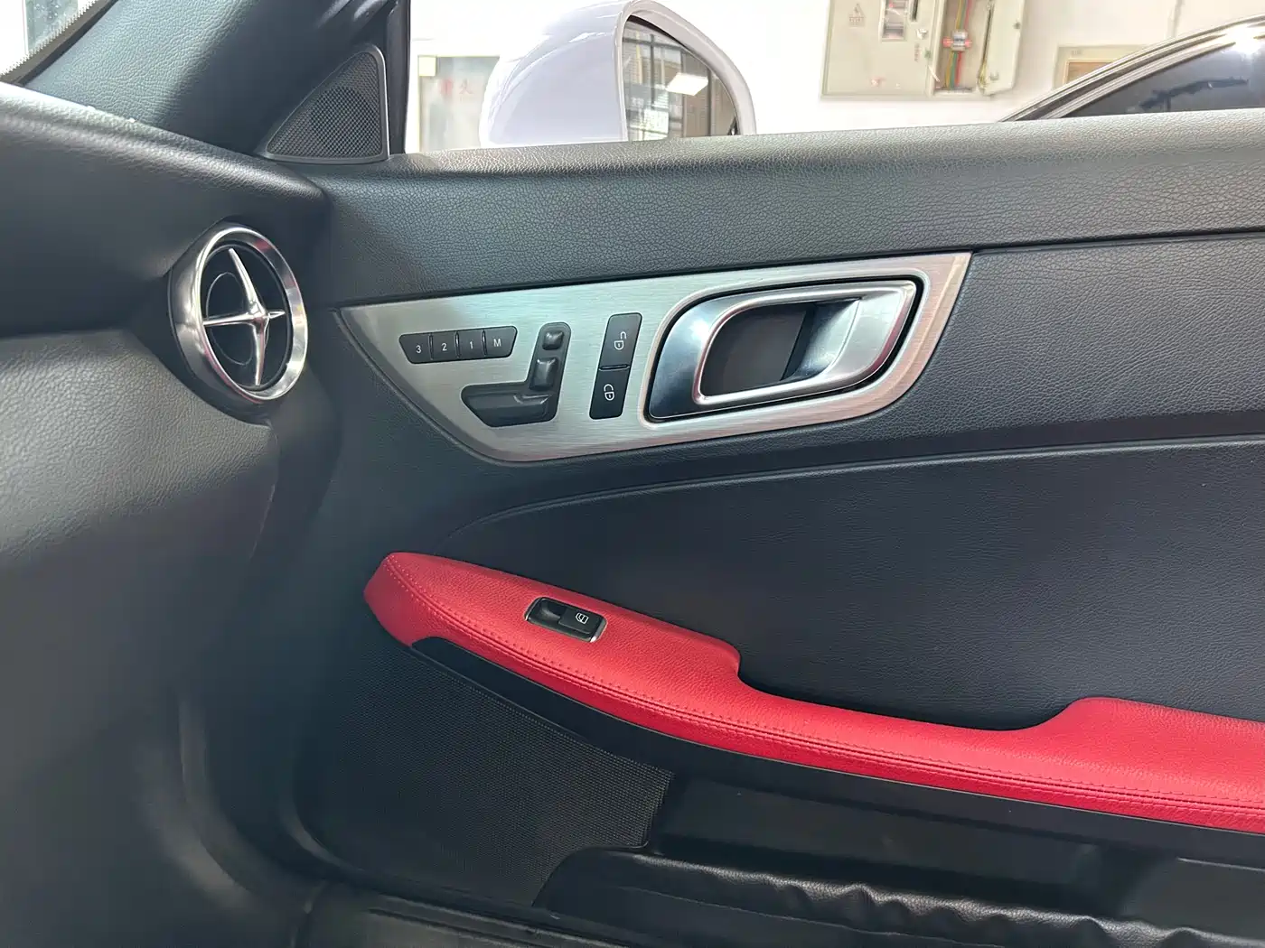 Mercedes-Benz SLK-Class 2014 2011 SLK 200 Fashion