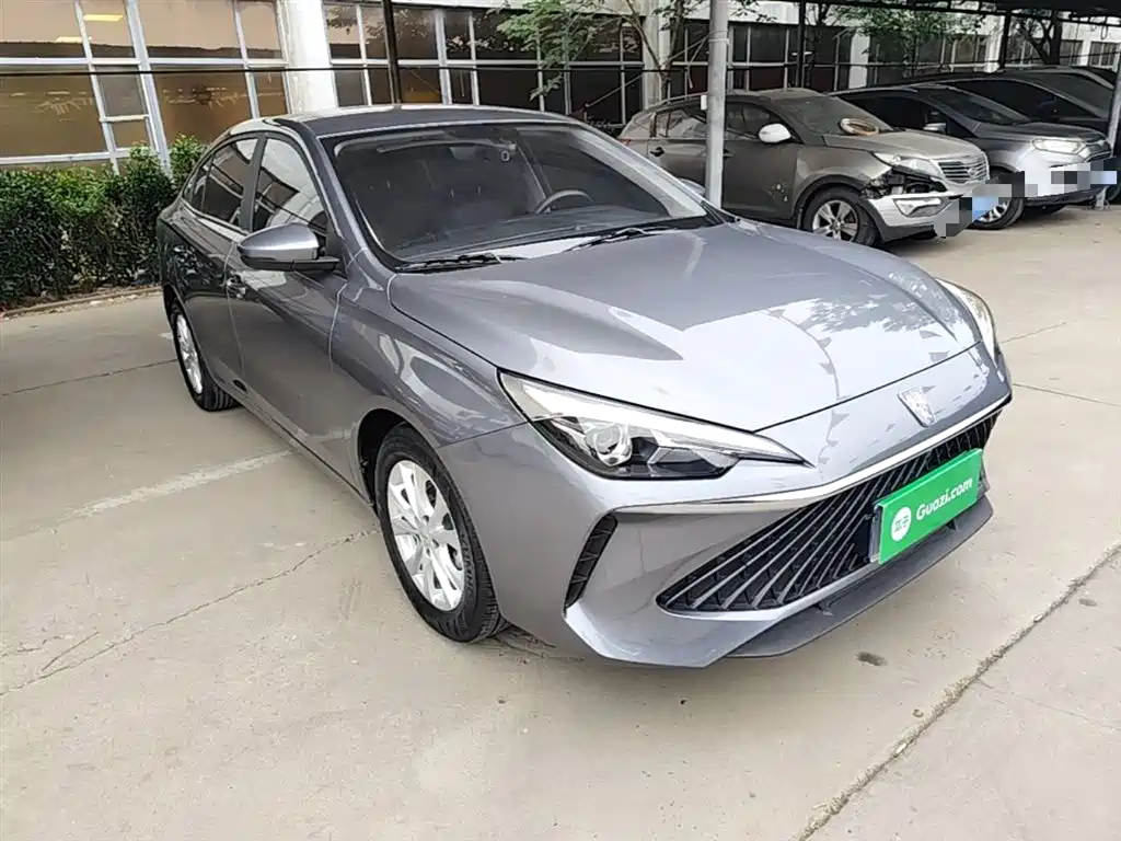 Roewe i5 2025 2023 1.5L Manual Comfort Edition