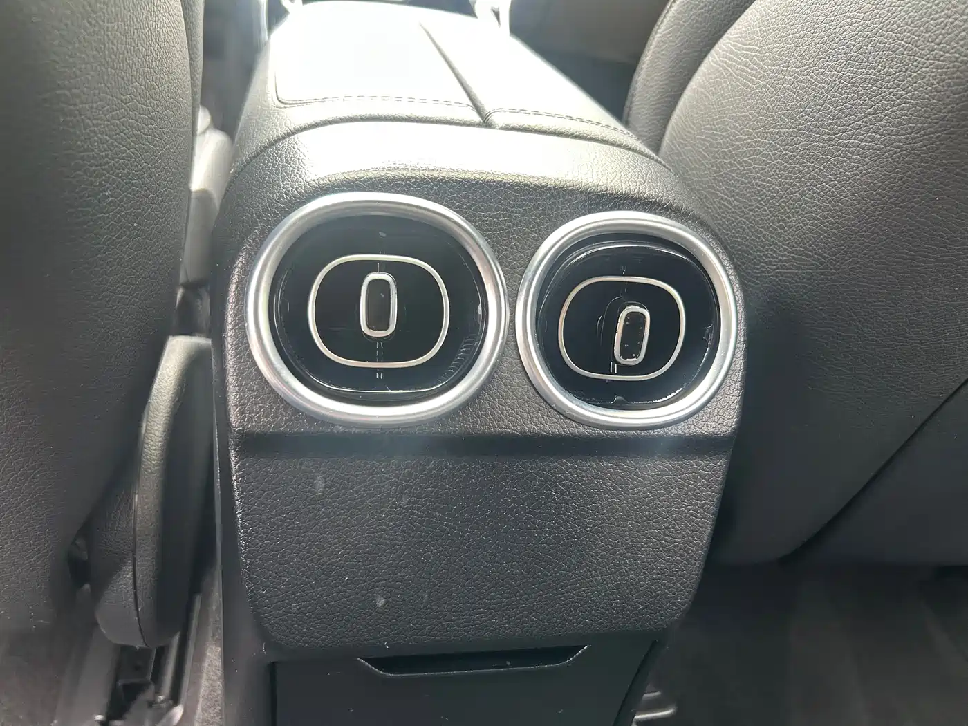 Mercedes-Benz C-Class 2022 C 200 L Sport Version фото 18