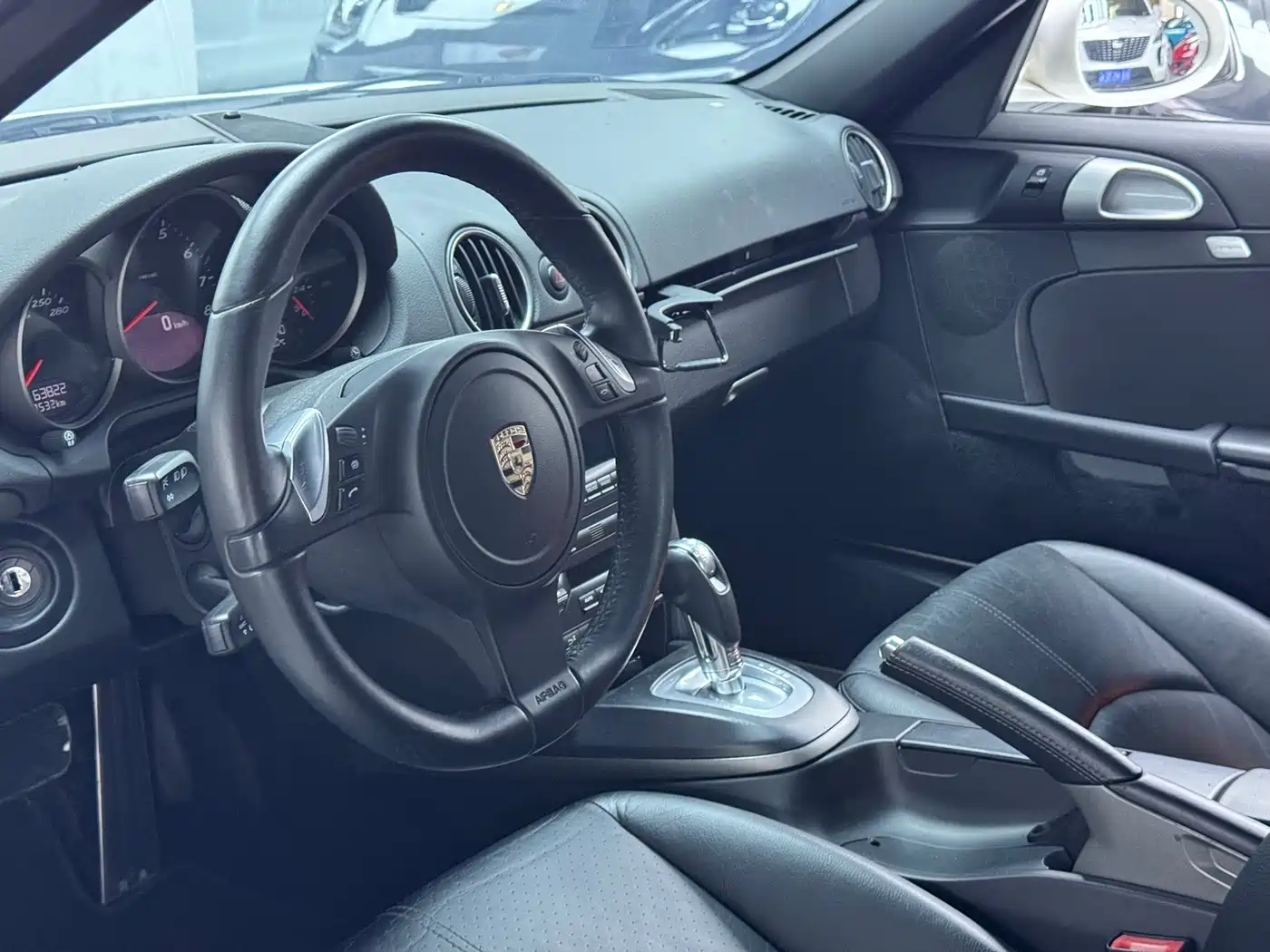 Porsche Boxster 2011 Boxster Black Edition 2.9L фото 8