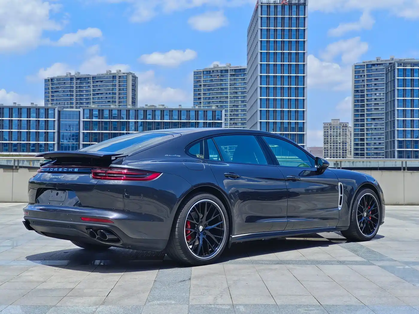 Porsche Panamera 2017 Panamera 4 Executive Long Wheelbase 3.0T фото 8