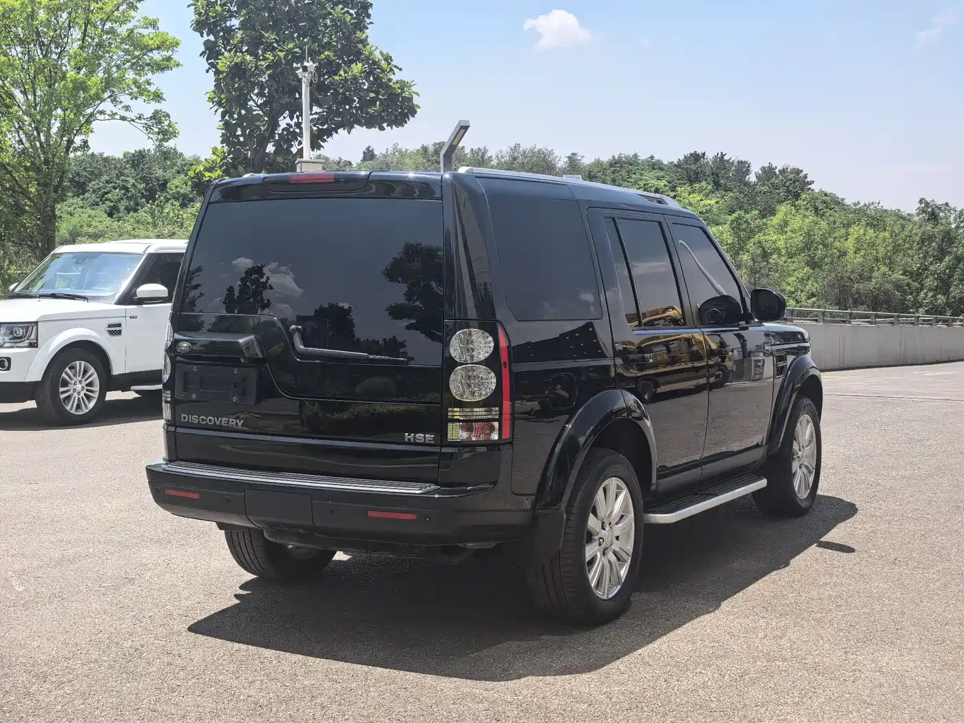 Land Rover Discovery 2016 3.0 SC V6 HSE фото 18