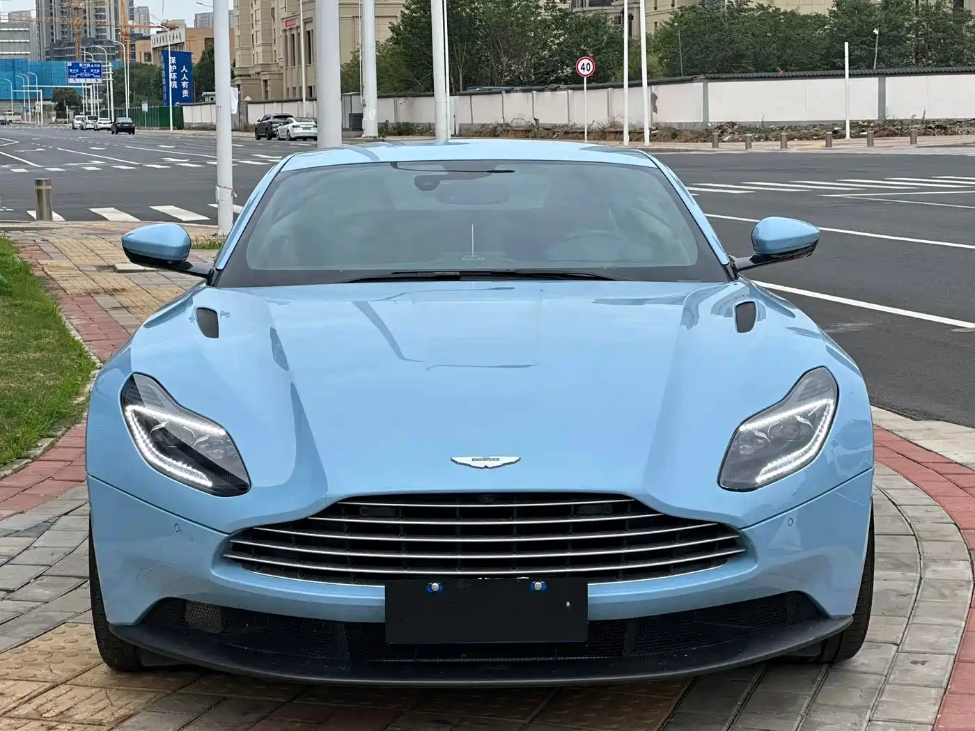 Aston Martin DB11 2021 2020 4.0T V8 Coupe