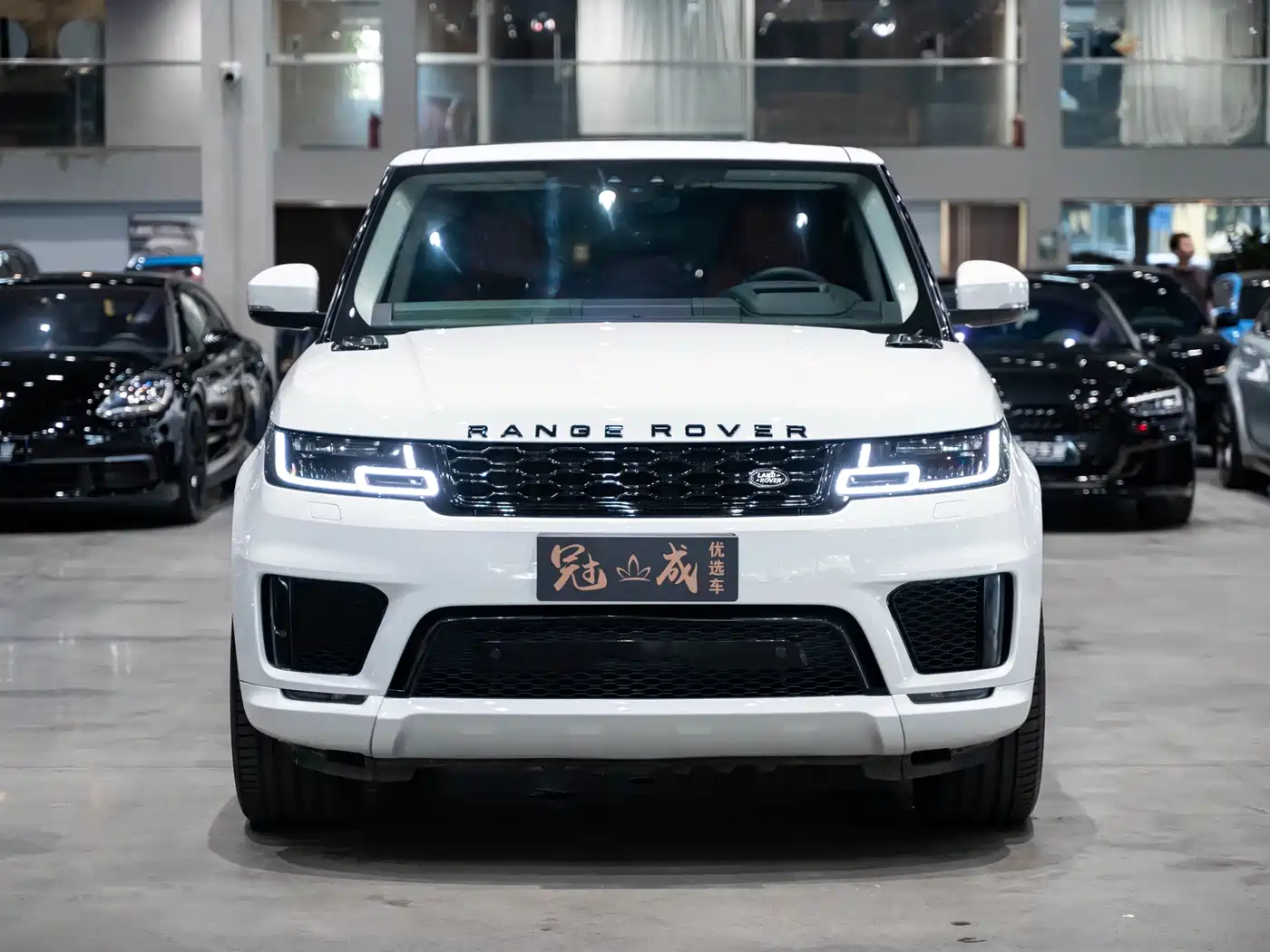 Land Rover Range Rover Sport 2019 3.0 L6 HSE DYNAMIC фото 2