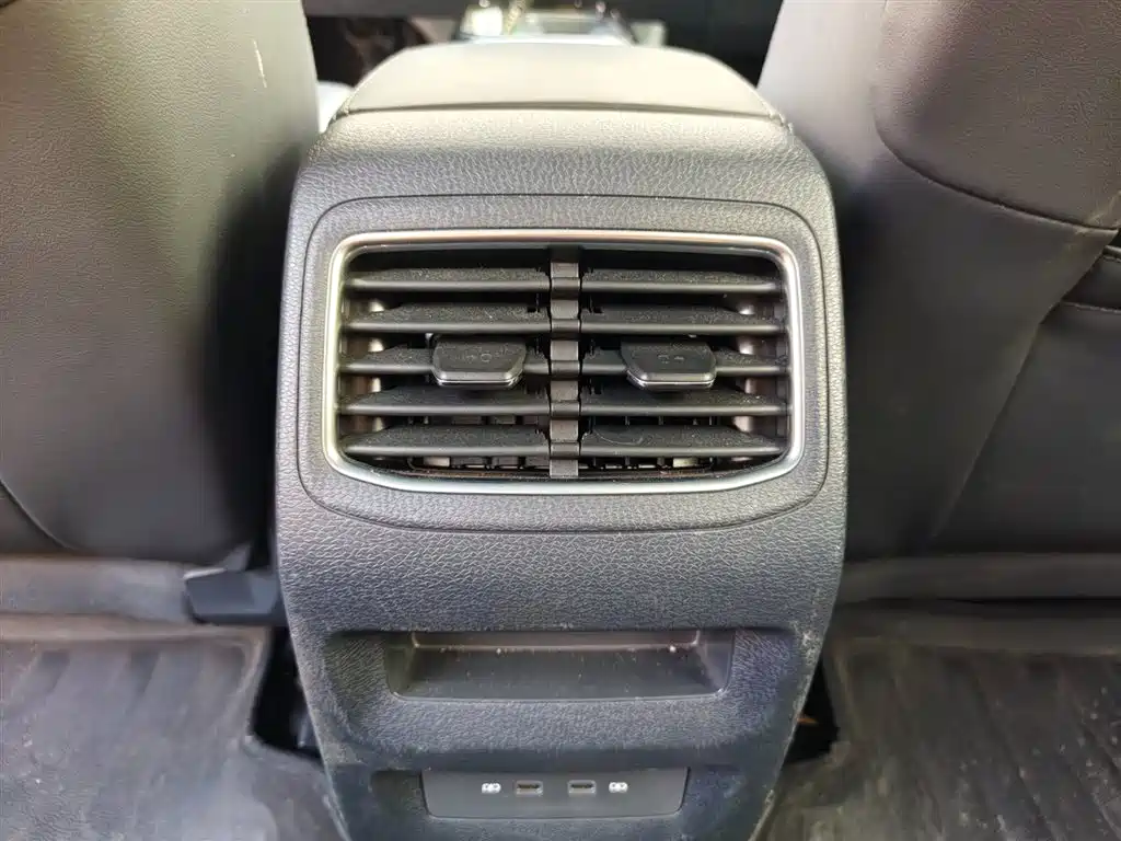 VOLKSWAGEN ID.4 CROZZ