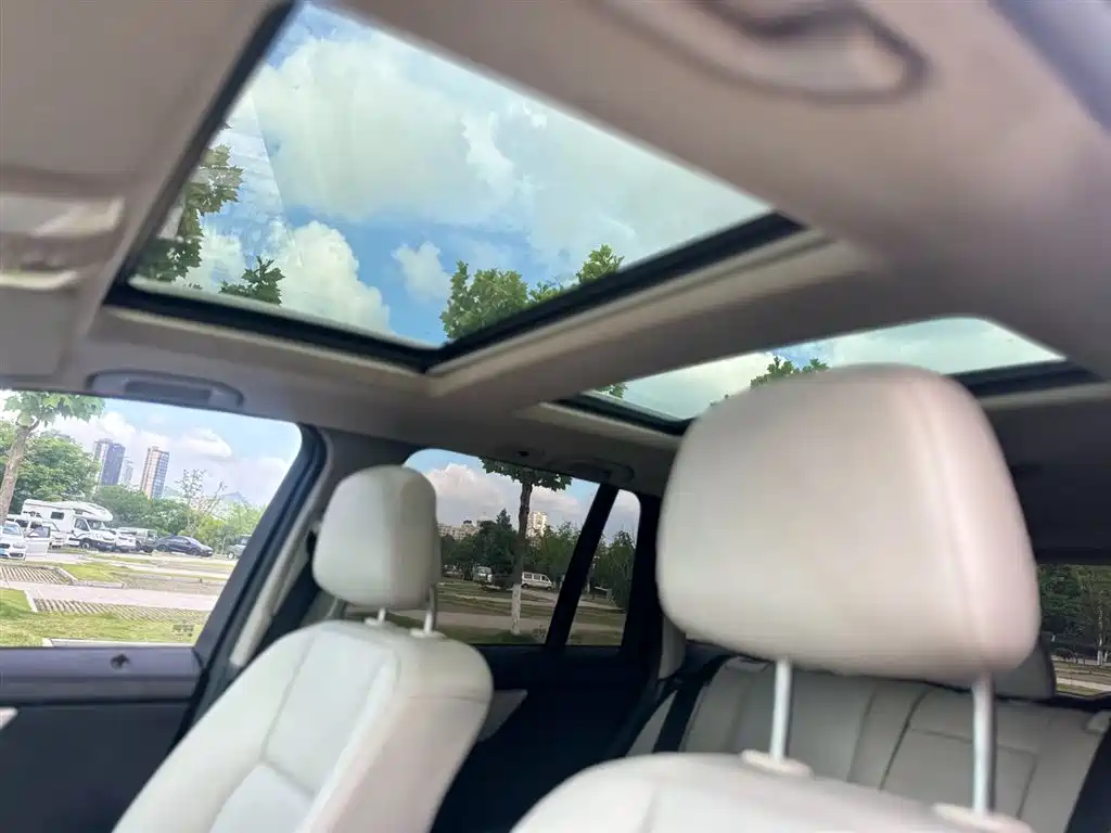 Mercedes-Benz GLK-Class 2013 Facelift GLK 300 4MATIC Luxury фото 18