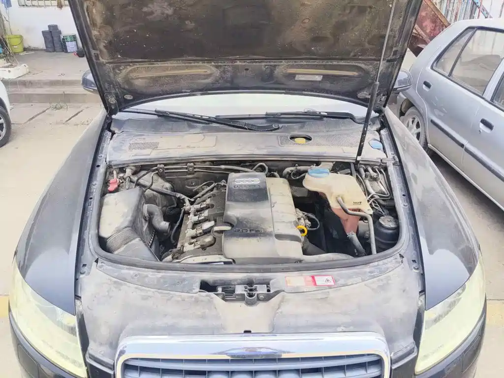 Фото 3 - Audi A6L
