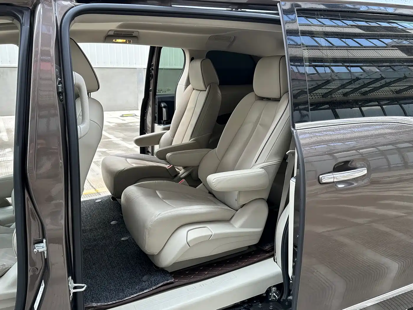 Buick GL8 2020 Model Land Business Class 652T Luxury фото 10