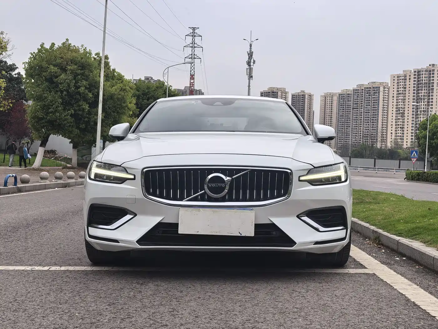 Фото 2 - Volvo S60