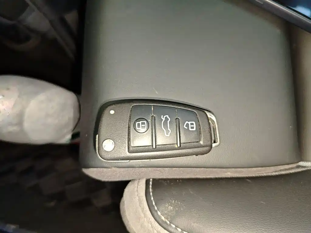 Audi Q3 2025 2024 40 TFSI Fashion Sport