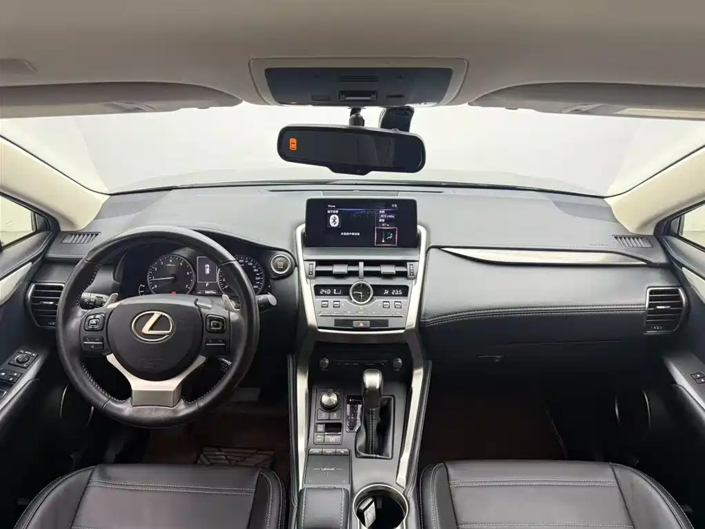 Lexus NX 2018 Model 200 FWD Fengxing Edition China V фото 4