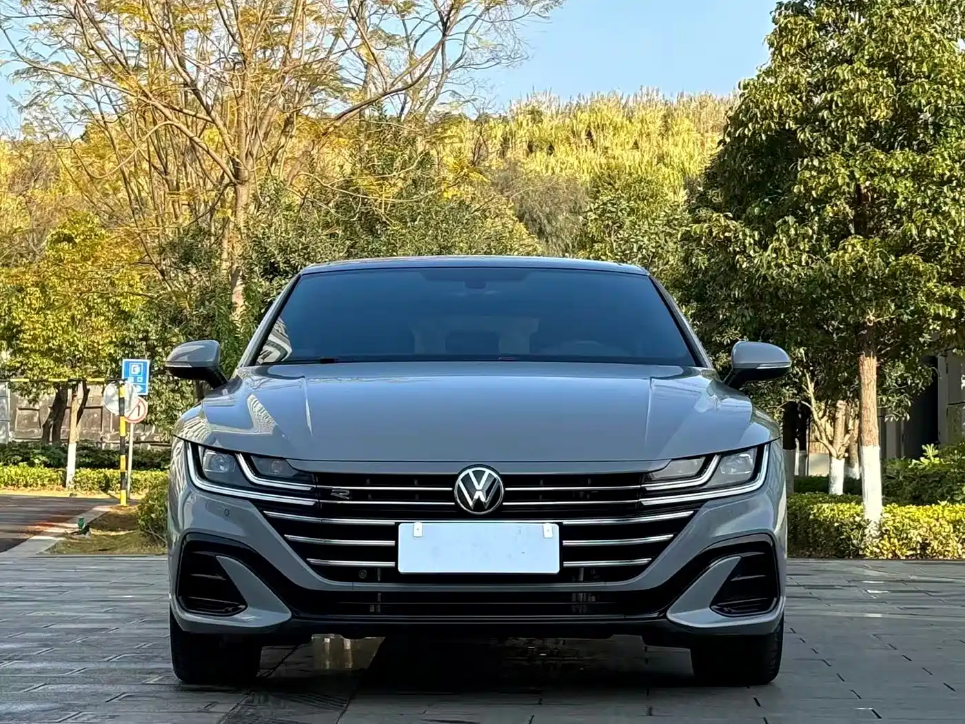 Volkswagen FAW-Volkswagen CC 2021 330TSI Dazzle Edition фото 2