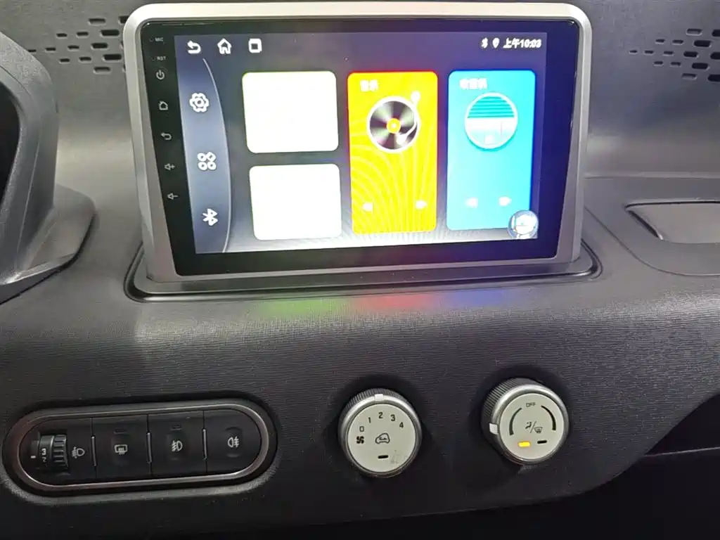 Baojun E100 2019 2019 250KM Smart Edition