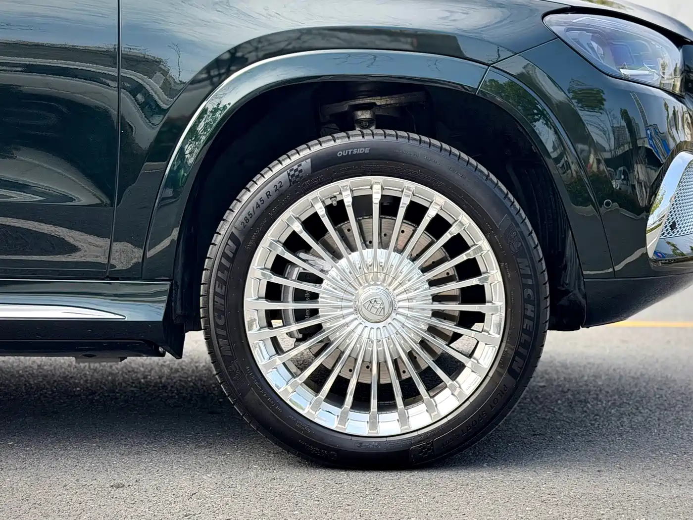 Mercedes-Benz GLS 2023 GLS 450 4MATIC Fashion Edition фото 23