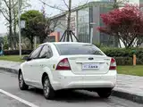 Фото 7 - Ford Focus