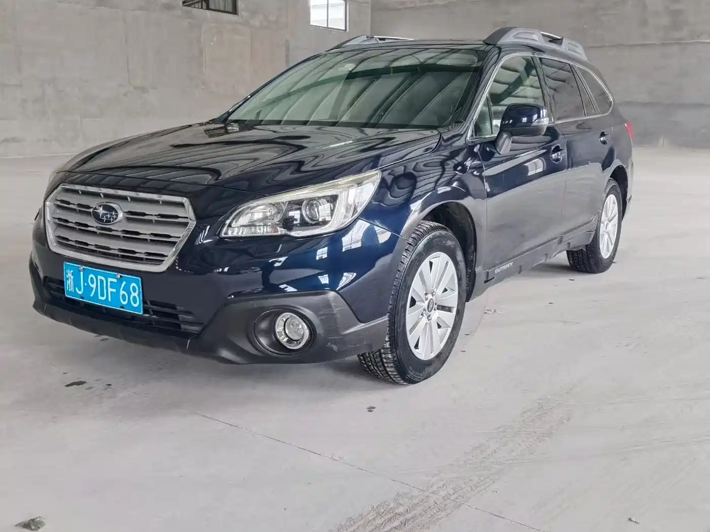 Фото 1 - Subaru Outback