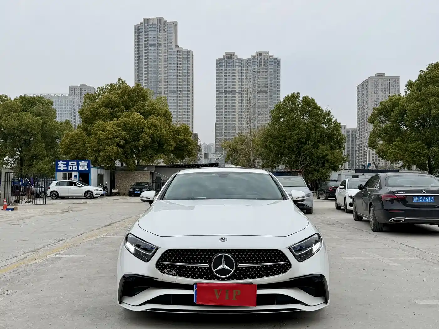 MERCEDES-BENZ CLS