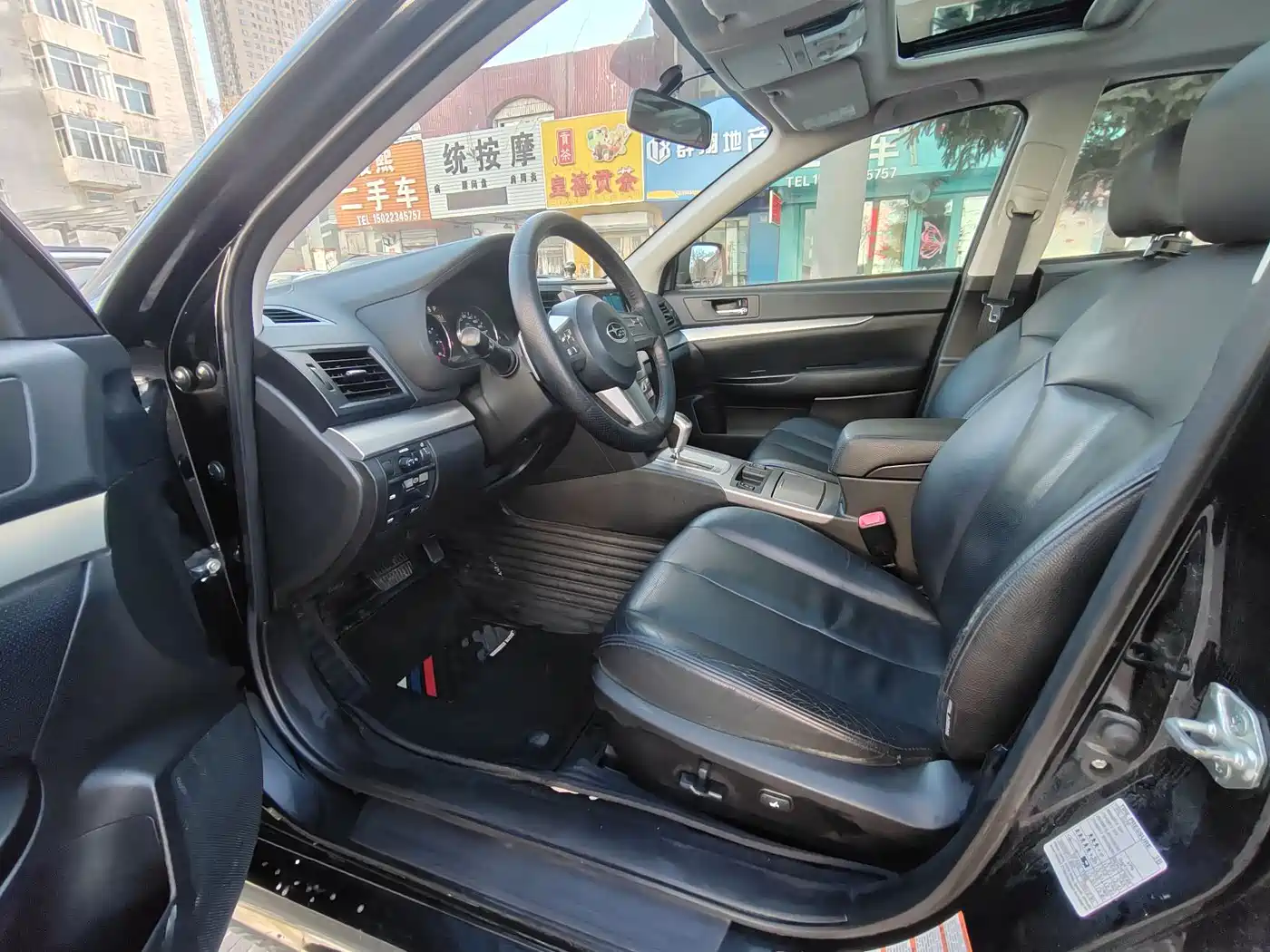 Subaru Legacy 2010 Model 2.0i Luxury фото 7