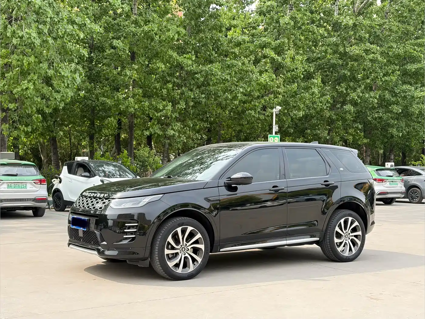 Land Rover Discovery Sport 2024 Performance Technology Edition фото 4