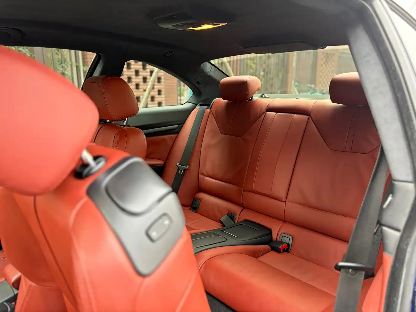 BMW M3 2011 M3 Coupe Carbon Fiber Roof Edition фото 8