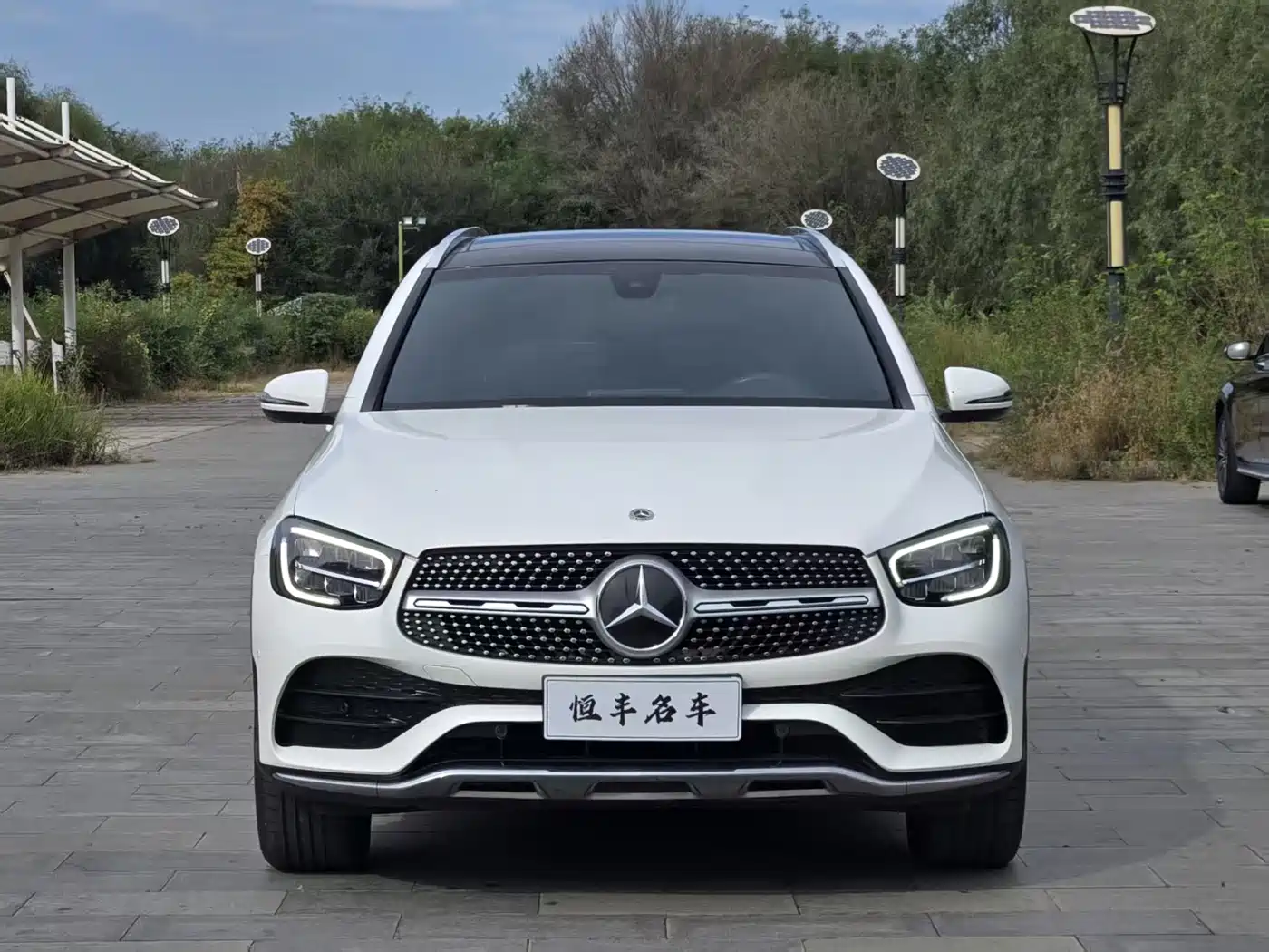 Mercedes-Benz GLC 2022 Facelift III GLC 260 L 4MATIC Dynamic фото 2