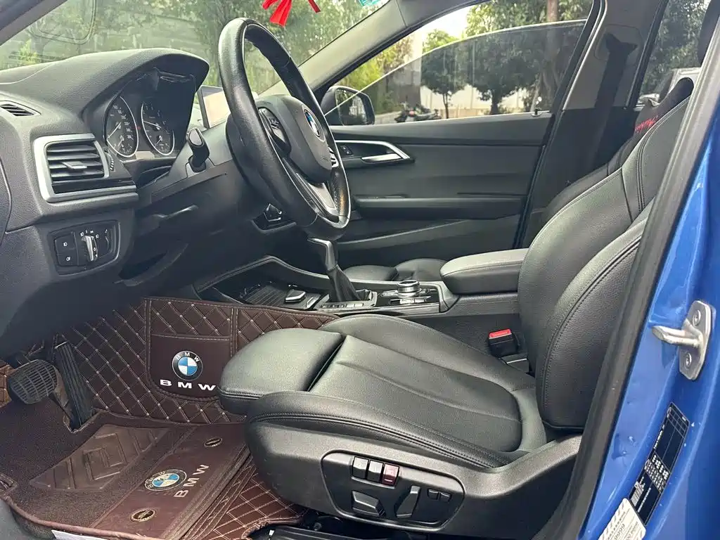 BMW 1 Series 2017 2017 118i Design Package