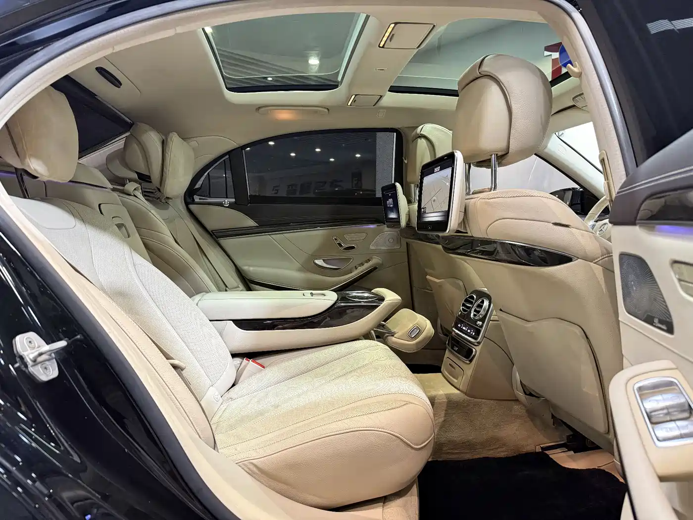 Mercedes-Benz S-Class 2014 S 320 L Luxury фото 37