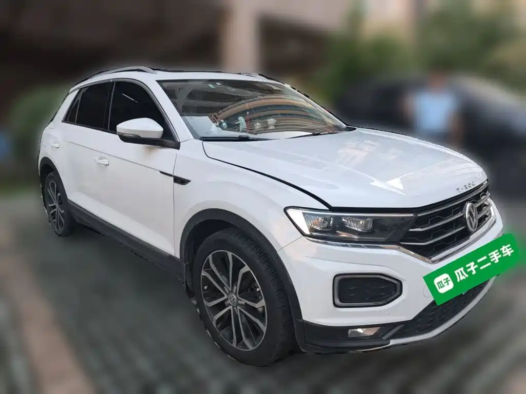 Фото 24 - Volkswagen T-ROC