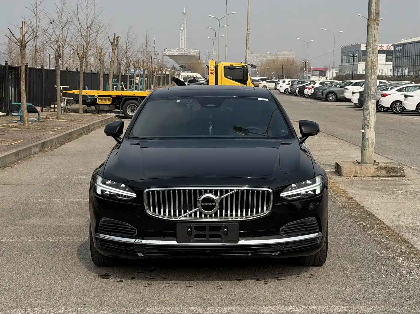 VOLVO S90 PLUG IN HYBRID