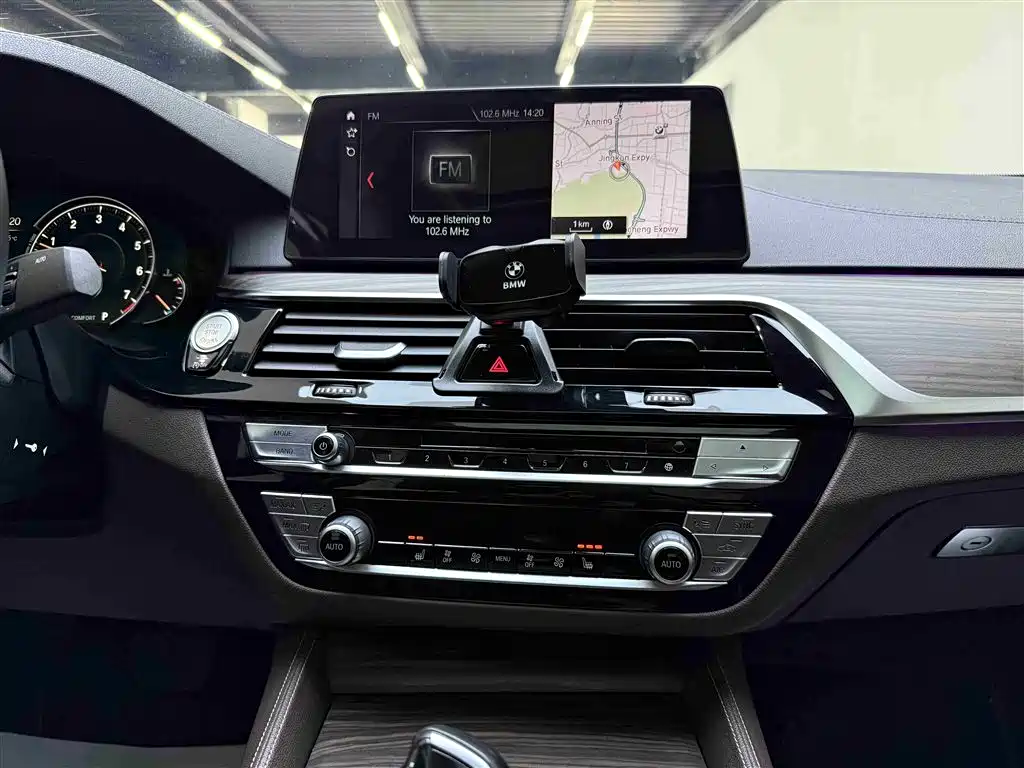 BMW 5 Series 2018 Facelift 530Li Leading Luxury Package фото 8