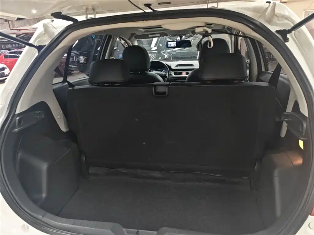 Haval H1 2017 Blue Label 1.5L AMT Standard фото 19