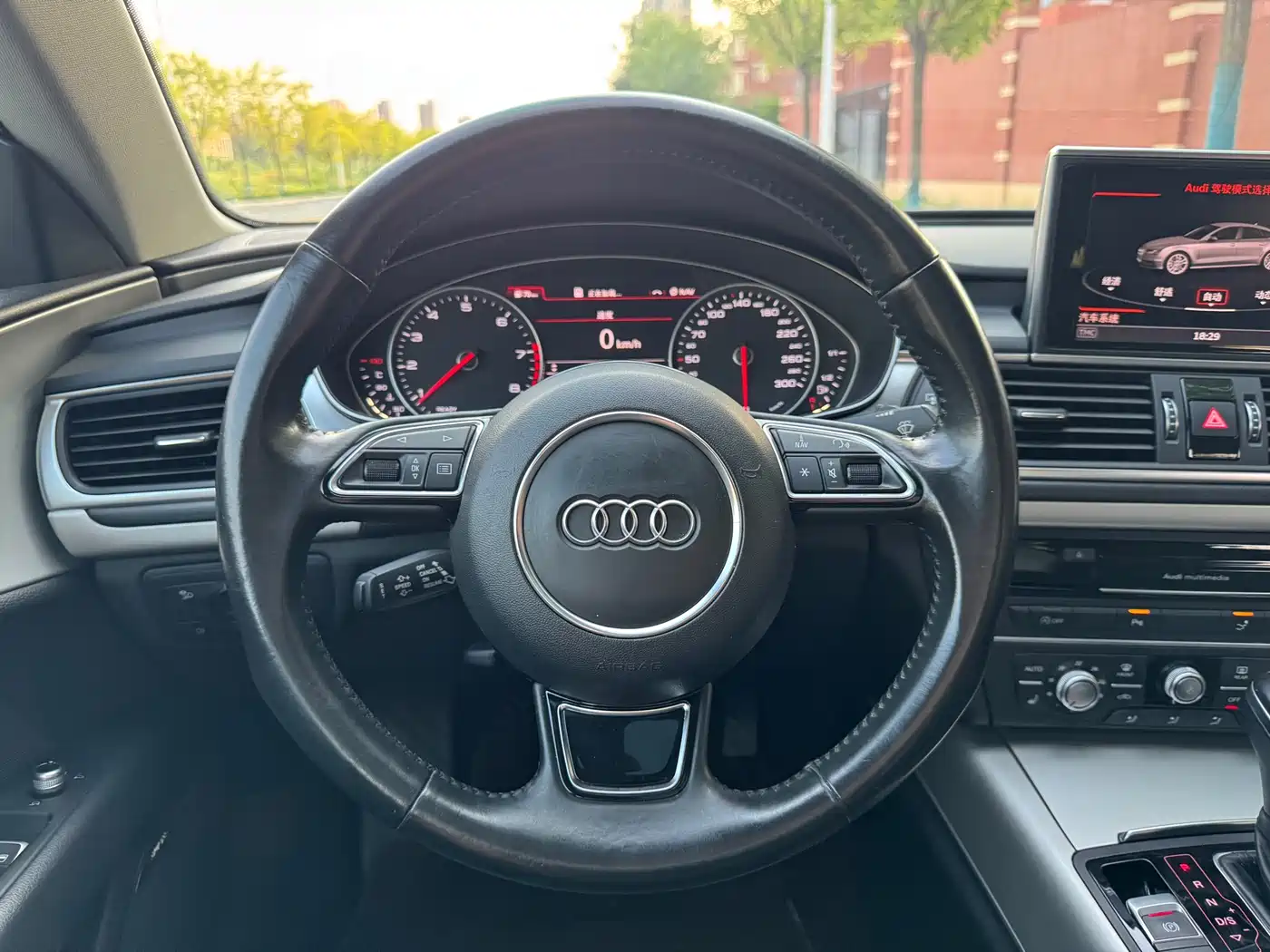 Фото 13 - Audi A7