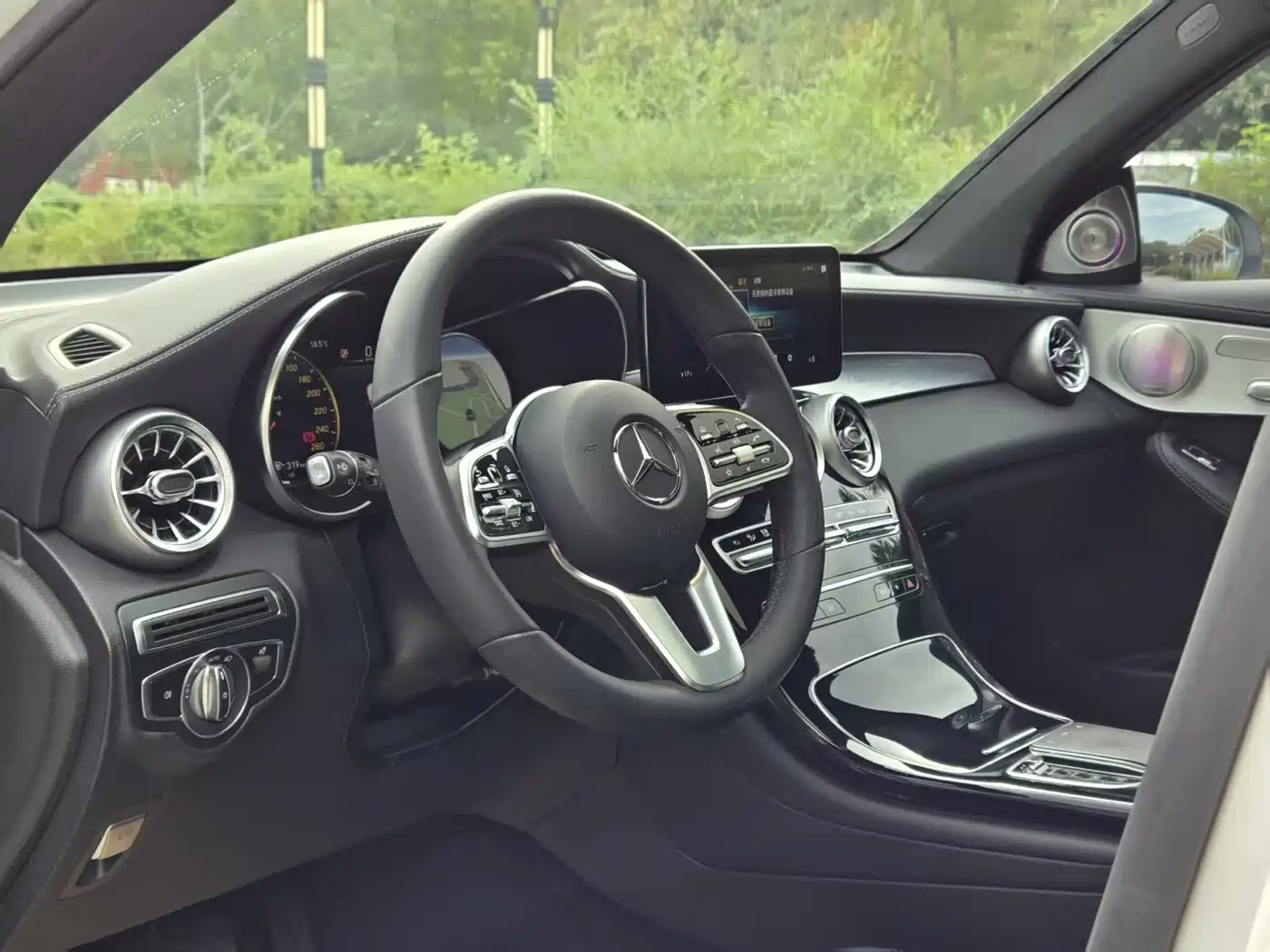 Mercedes-Benz GLC 2022 Facelift III GLC 260 L 4MATIC Dynamic фото 7