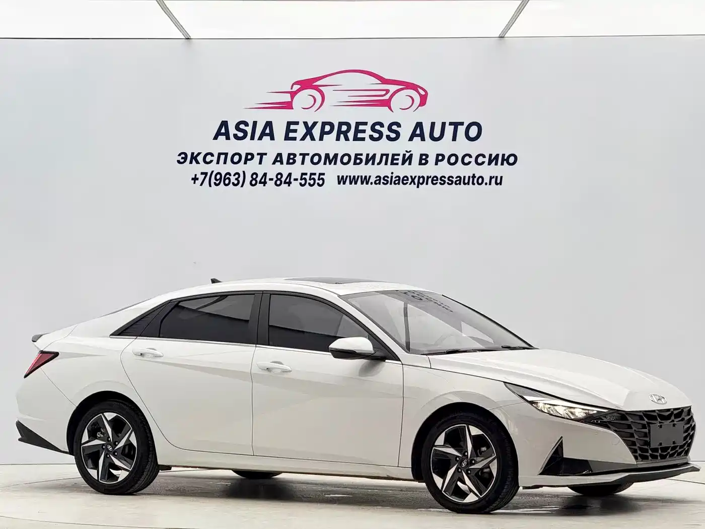Hyundai Elantra 2022 1.5L CVT GLX Elite Edition фото 3