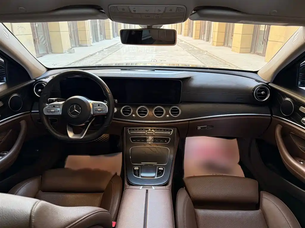 Mercedes-Benz E-Class 2019 E 200 L Sport 4MATIC фото 8