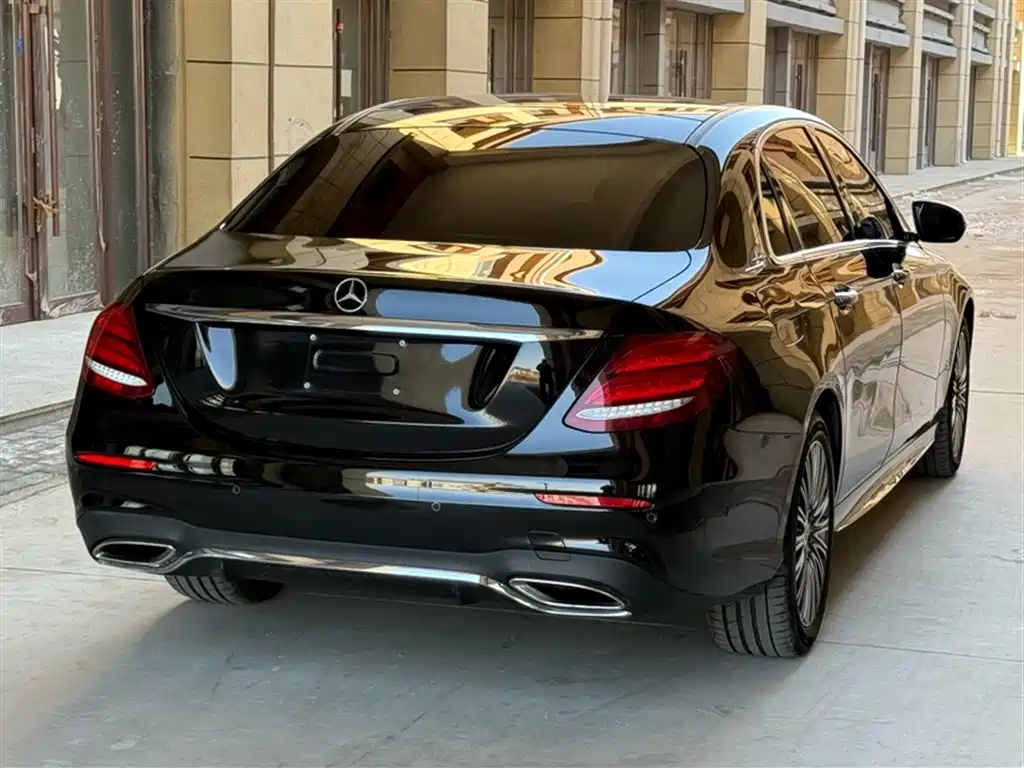 Mercedes-Benz E-Class 2019 E 200 L Sport 4MATIC фото 7