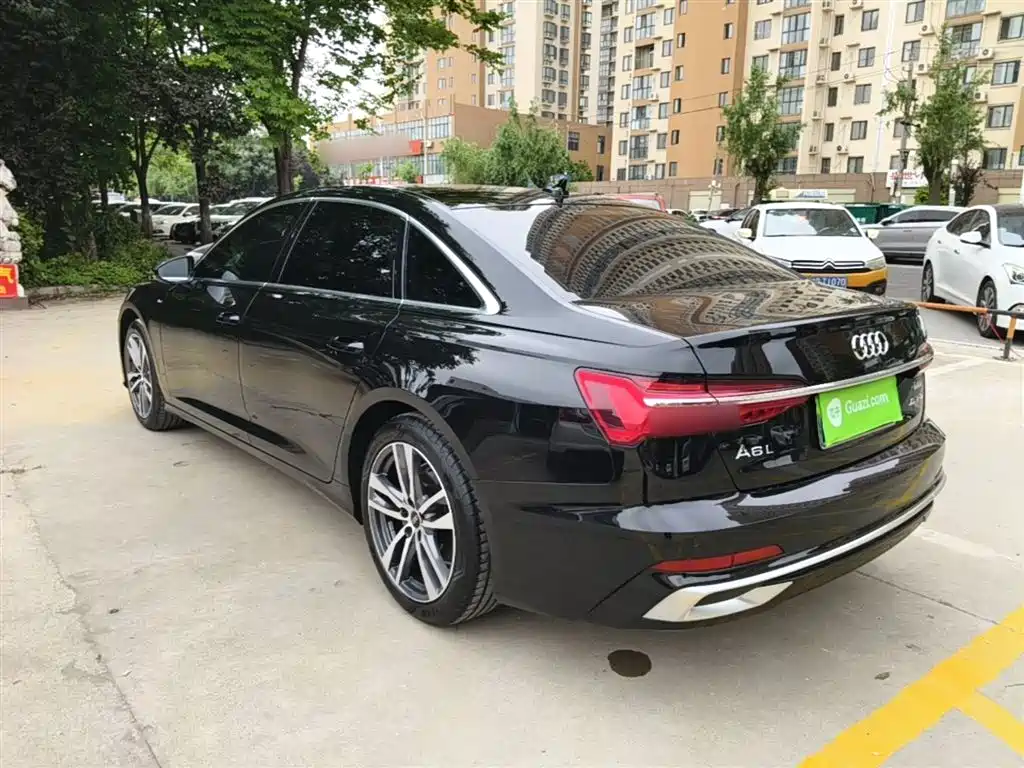 Audi A6L 2025 40 TFSI Luxury Sport фото 5
