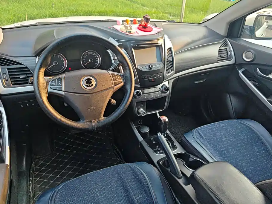 SsangYong Korando 2017 2015 2.0L 4WD Automatic Enjoyment Edition