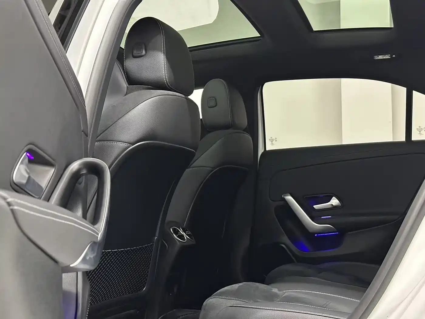 Mercedes-Benz A-Class 2021 A 200 L Sport Sedan Fashion Edition фото 10